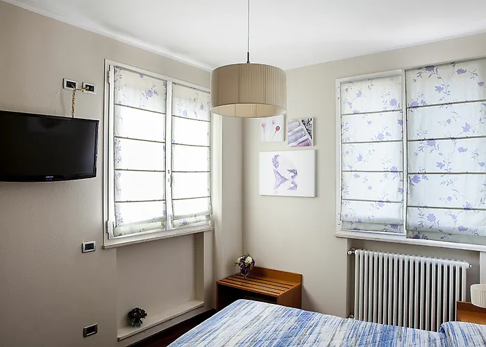 Guest house Santa Caterina 3*